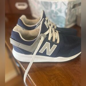 New Balance 247 Men's Size 6 Blue Athletic Running Sneakers Shoes